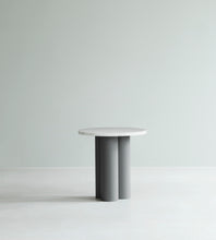 Load image into Gallery viewer, Dit Table