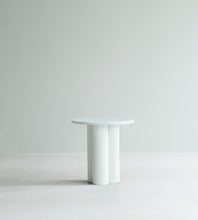 Load image into Gallery viewer, Dit Table