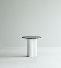 Load image into Gallery viewer, Dit Table