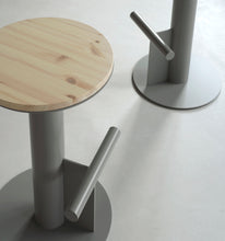 Load image into Gallery viewer, Pole Bar Stool