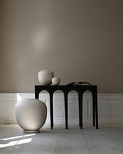 Load image into Gallery viewer, Bow Console by 101 Copenhagen