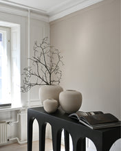 Load image into Gallery viewer, Bow Console by 101 Copenhagen