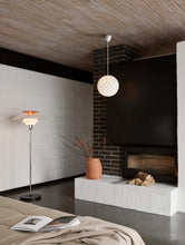 Load image into Gallery viewer, Patera Pendant