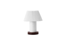 Load image into Gallery viewer, Cellu Table Lamp