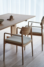 Load image into Gallery viewer, A-DC02 Dining Chair