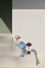 Load image into Gallery viewer, Flowerpot VP9 portable table lamp