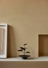 Load image into Gallery viewer, Hana Vase