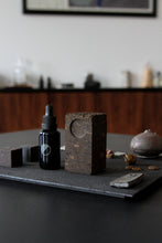 Load image into Gallery viewer, Hakudo Mono Cork Diffuser by Aoirio