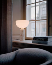 Load image into Gallery viewer, Kizu Table Lamp