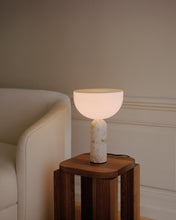 Load image into Gallery viewer, Kizu Table Lamp