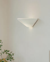 Load image into Gallery viewer, Nebra Wall Lamp