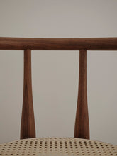 Load image into Gallery viewer, Bukowski Chair