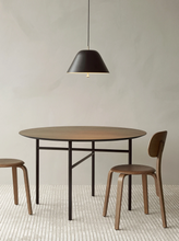Load image into Gallery viewer, Snaregade Table - Round