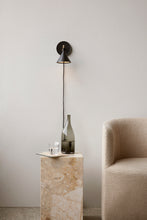 Load image into Gallery viewer, Cast Sconce wall lamp - dimmable