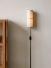 Load image into Gallery viewer, Hashira Wall Lamp