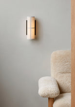 Load image into Gallery viewer, Hashira Wall Lamp