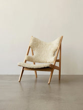Load image into Gallery viewer, Knitting Lounge Chair