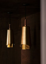 Load image into Gallery viewer, Umanoff Pendant Lamp