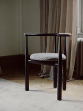 Load image into Gallery viewer, Bukowski Chair