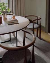 Load image into Gallery viewer, Bukowski Chair