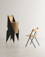 Load image into Gallery viewer, Quadra chair - Black - Matt oak