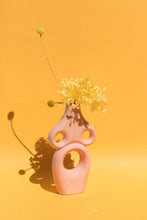 Load image into Gallery viewer, Woman Vase - Pink