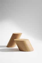 Load image into Gallery viewer, Tilt tables
