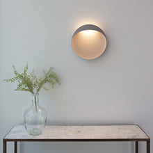 Load image into Gallery viewer, Flindt Wall Lamp
