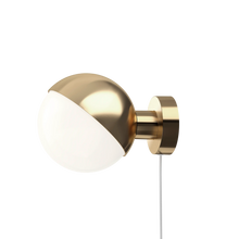 Load image into Gallery viewer, VL Studio Wall Lamp

