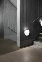 Load image into Gallery viewer, Flindt Wall Lamp
