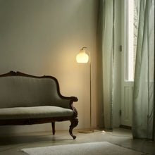 Load image into Gallery viewer, VL Ring Crown Floor Lamp
