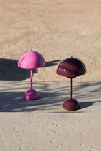 Load image into Gallery viewer, Flowerpot VP9 portable table lamp
