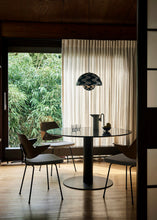 Load image into Gallery viewer, RFH RD7 armchair
