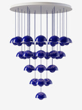 Load image into Gallery viewer, Chandelier VP1, 31 Pendants
