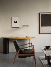 Load image into Gallery viewer, Wing table lamp by Kenneth Bergenblad
