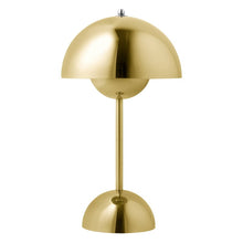 Load image into Gallery viewer, Flowerpot VP9 portable table lamp
