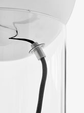 Load image into Gallery viewer, Topan VP13 table lamp
