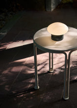 Load image into Gallery viewer, Mist portable table lamp AP21
