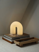 Load image into Gallery viewer, Vuelta - Table Lamp
