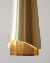 Load image into Gallery viewer, Umanoff  Pendant Lamp
