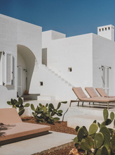 Load image into Gallery viewer, Living In - Modern Masterpieces of Residential Architecture

